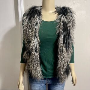 H&M Divided Womens Sz 4 Multicolor Faux Fur Open Front Comfort Boho  Vest Jacket
